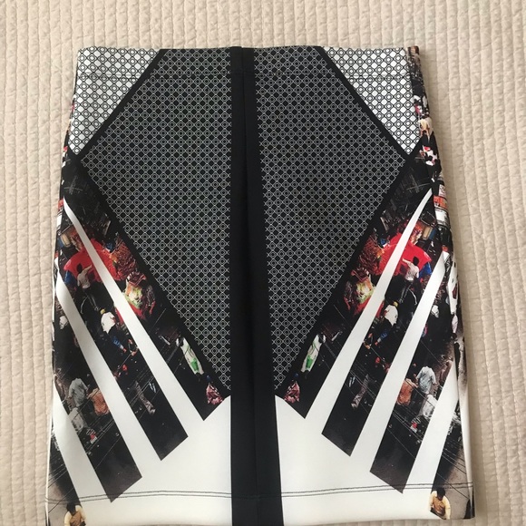 Clover Canyon Urban Cityscape Print Bodycon Mini Skirt - Picture 4 of 11